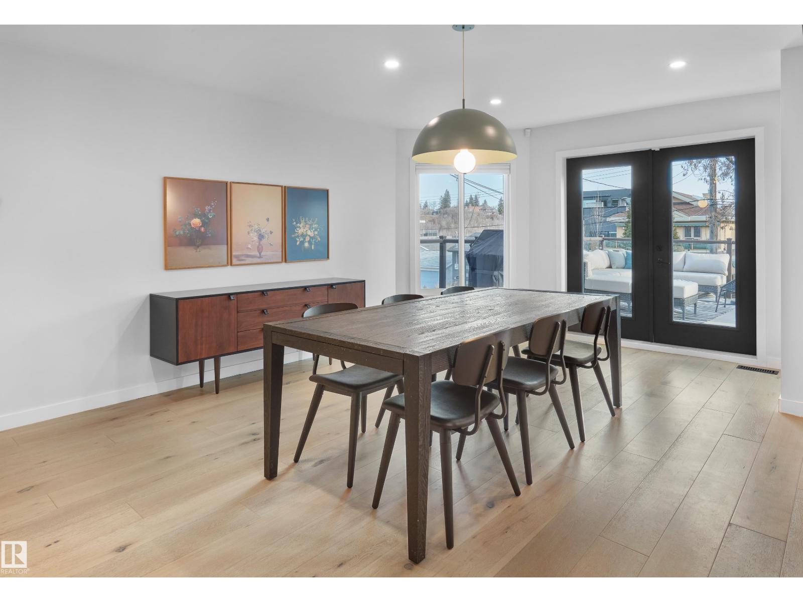 9325 98A ST NW, Edmonton