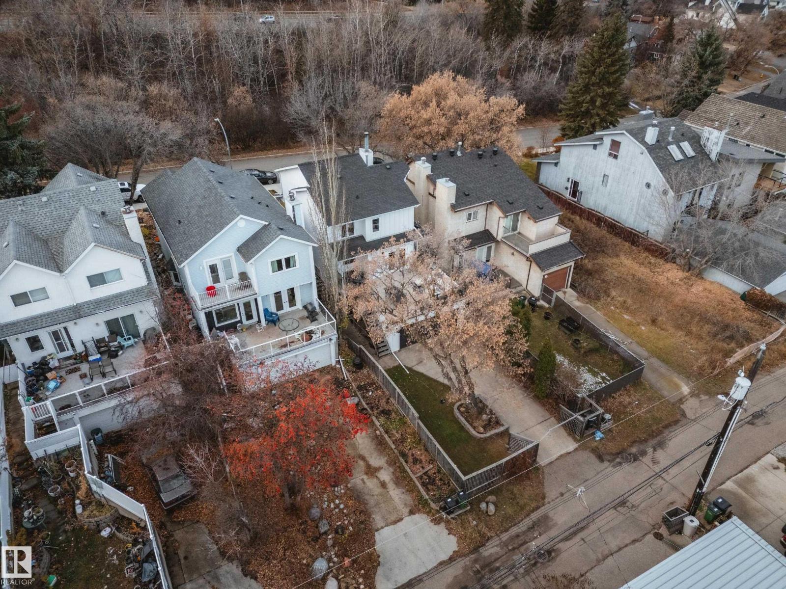 9325 98A ST NW, Edmonton