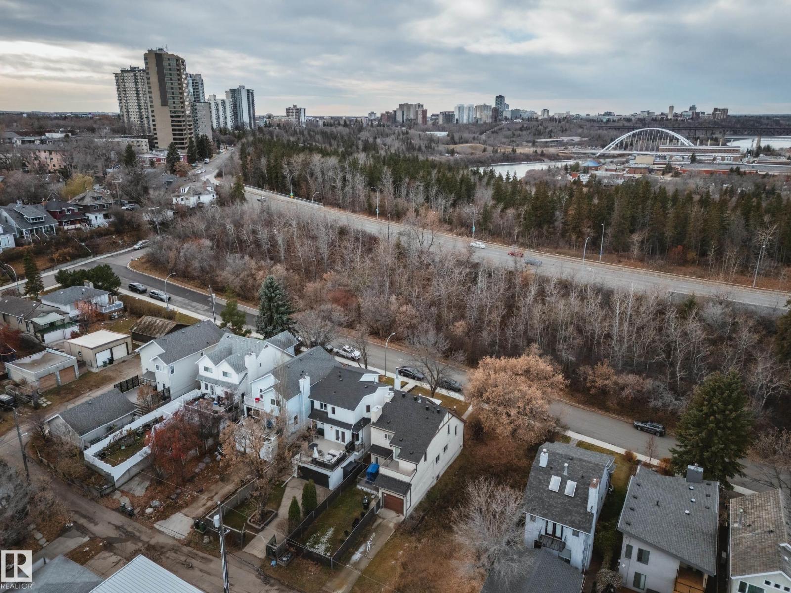 9325 98A ST NW, Edmonton