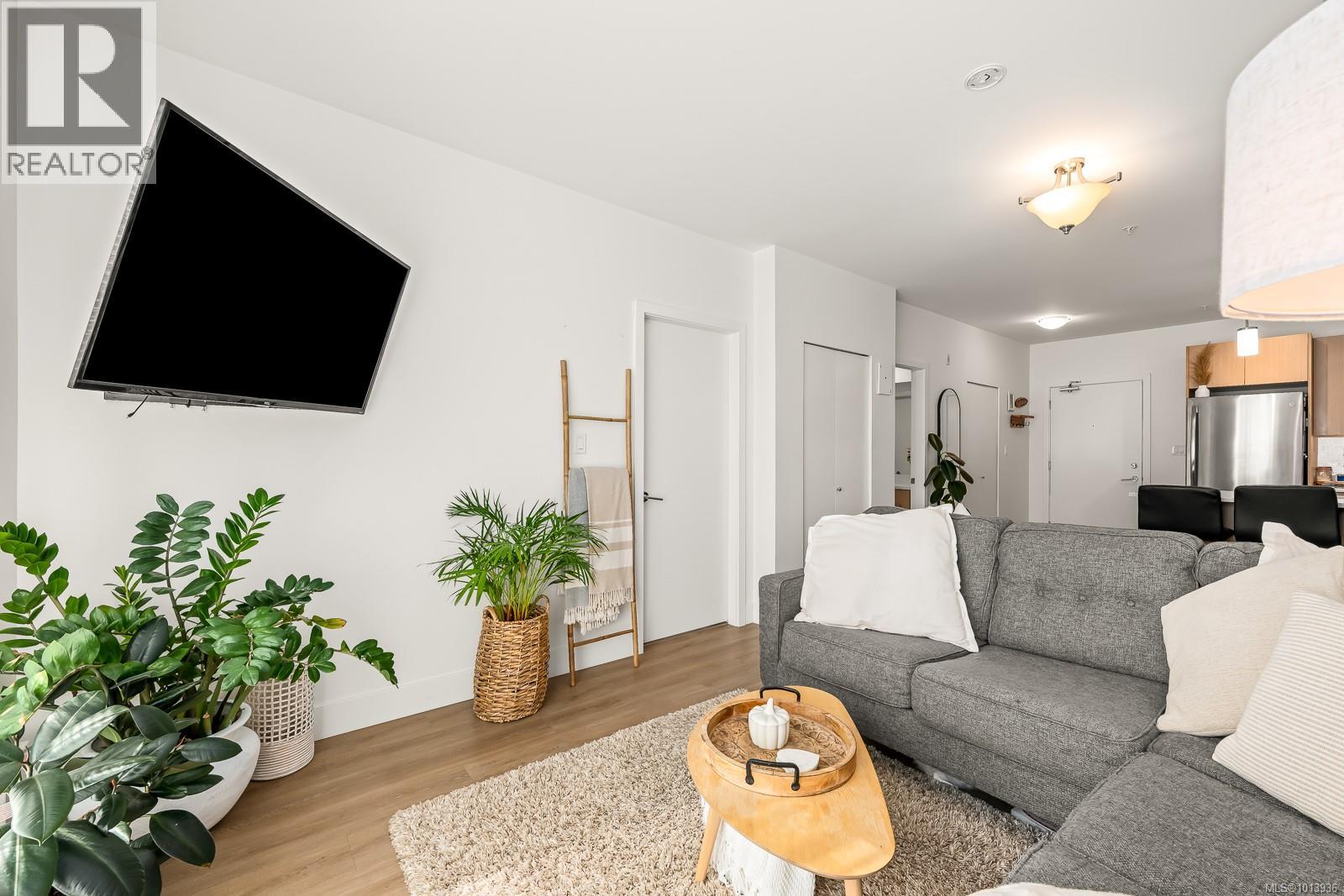 308 3070 Kilpatrick Ave, Courtenay