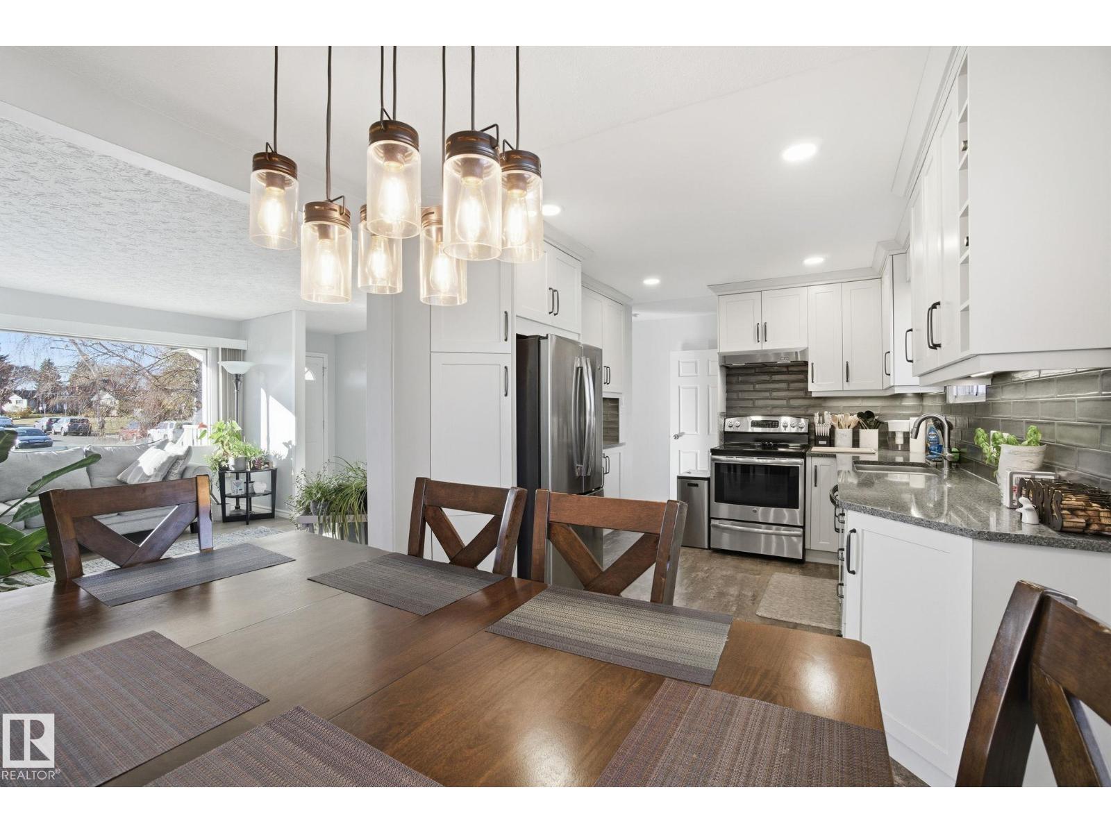 10657 St Gabriel School RD NW, Edmonton