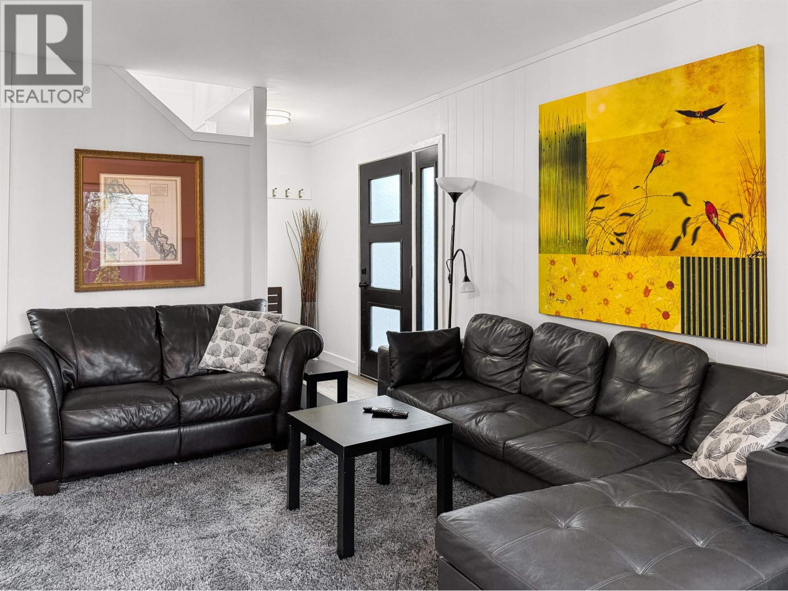 87 SWALLOW STREET, Kitimat