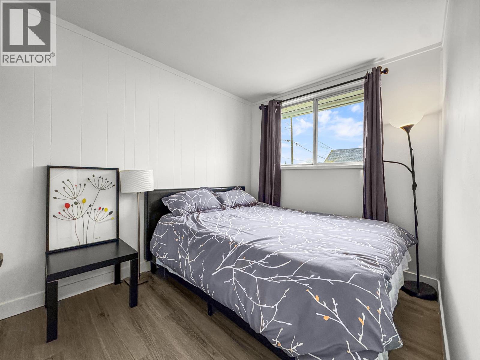 87 SWALLOW STREET, Kitimat