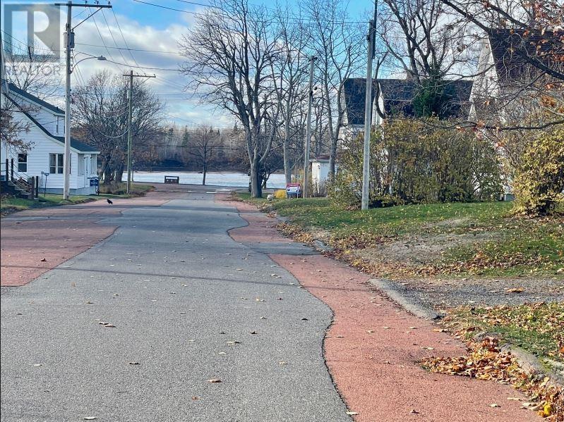 Property 4 of 6 of 61 Queen Street