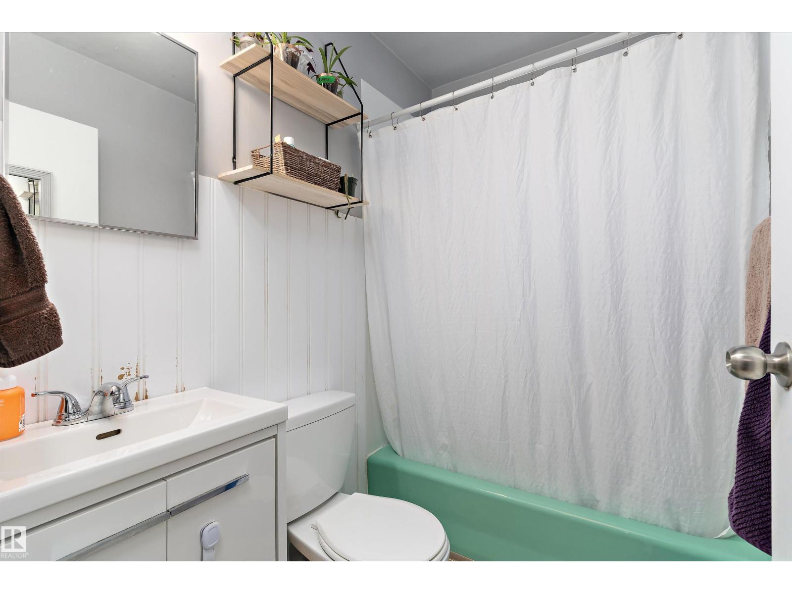 12131 141 ST NW, Edmonton