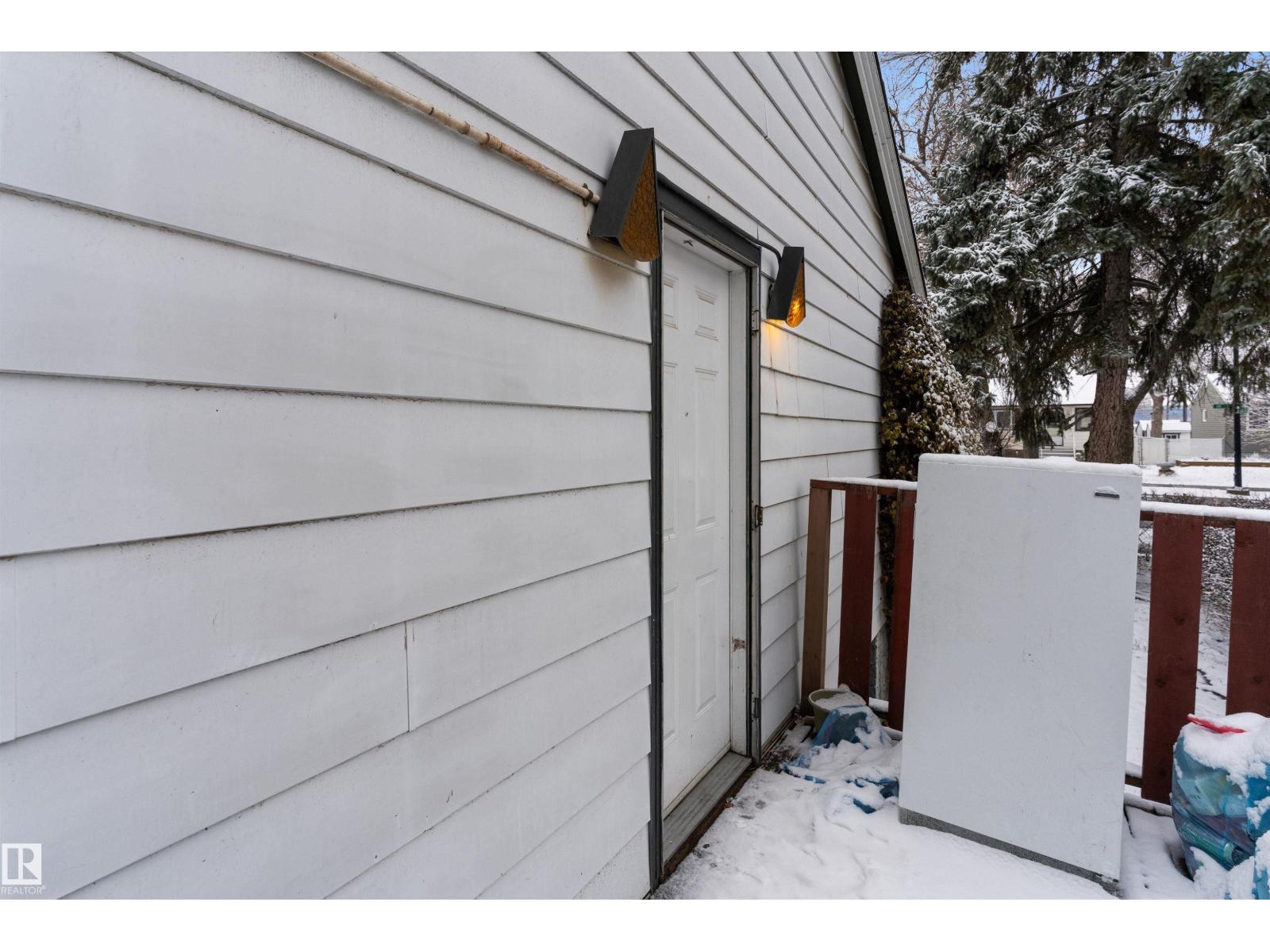 12131 141 ST NW, Edmonton