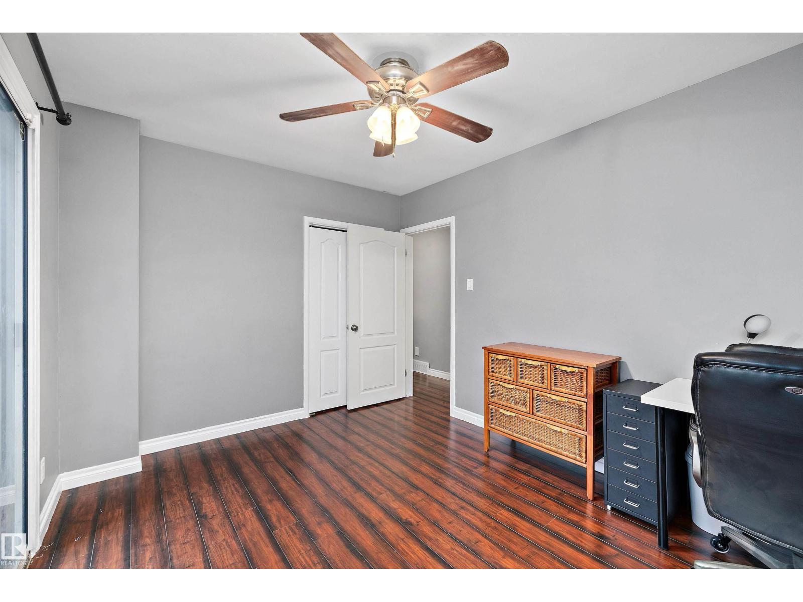 12039 52 ST NW, Edmonton