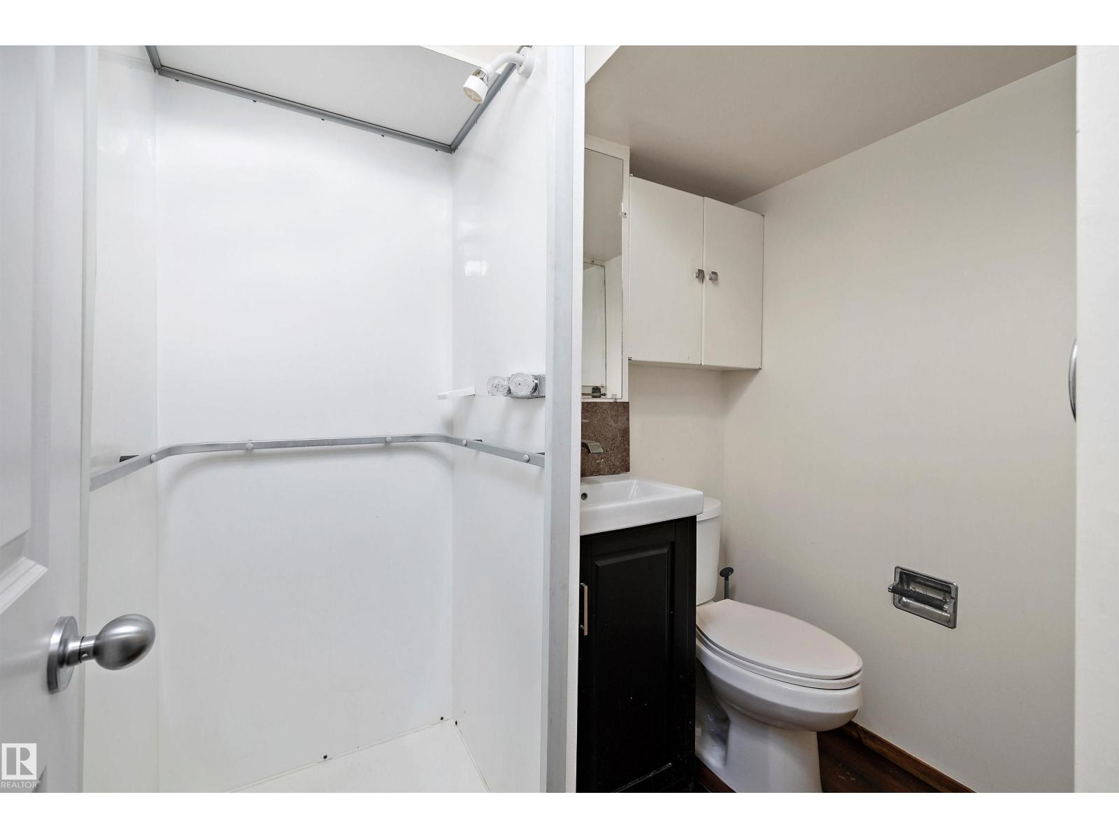 12039 52 ST NW, Edmonton