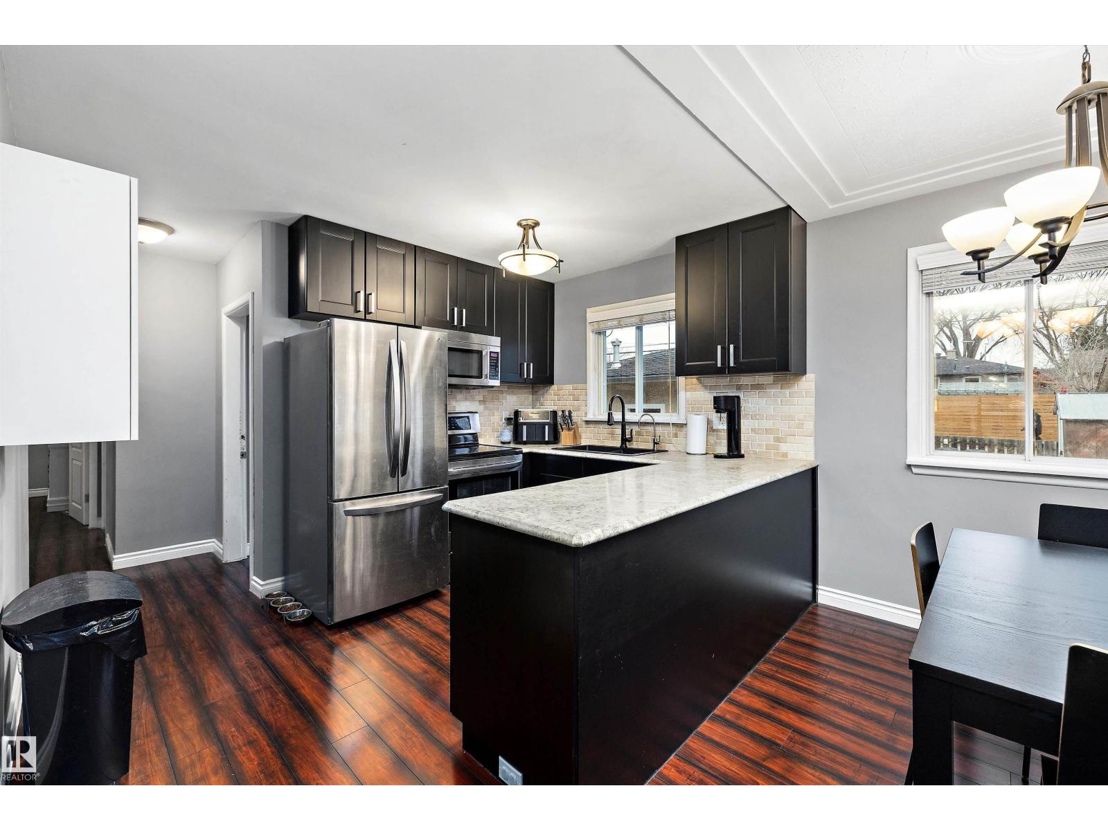 12039 52 ST NW, Edmonton