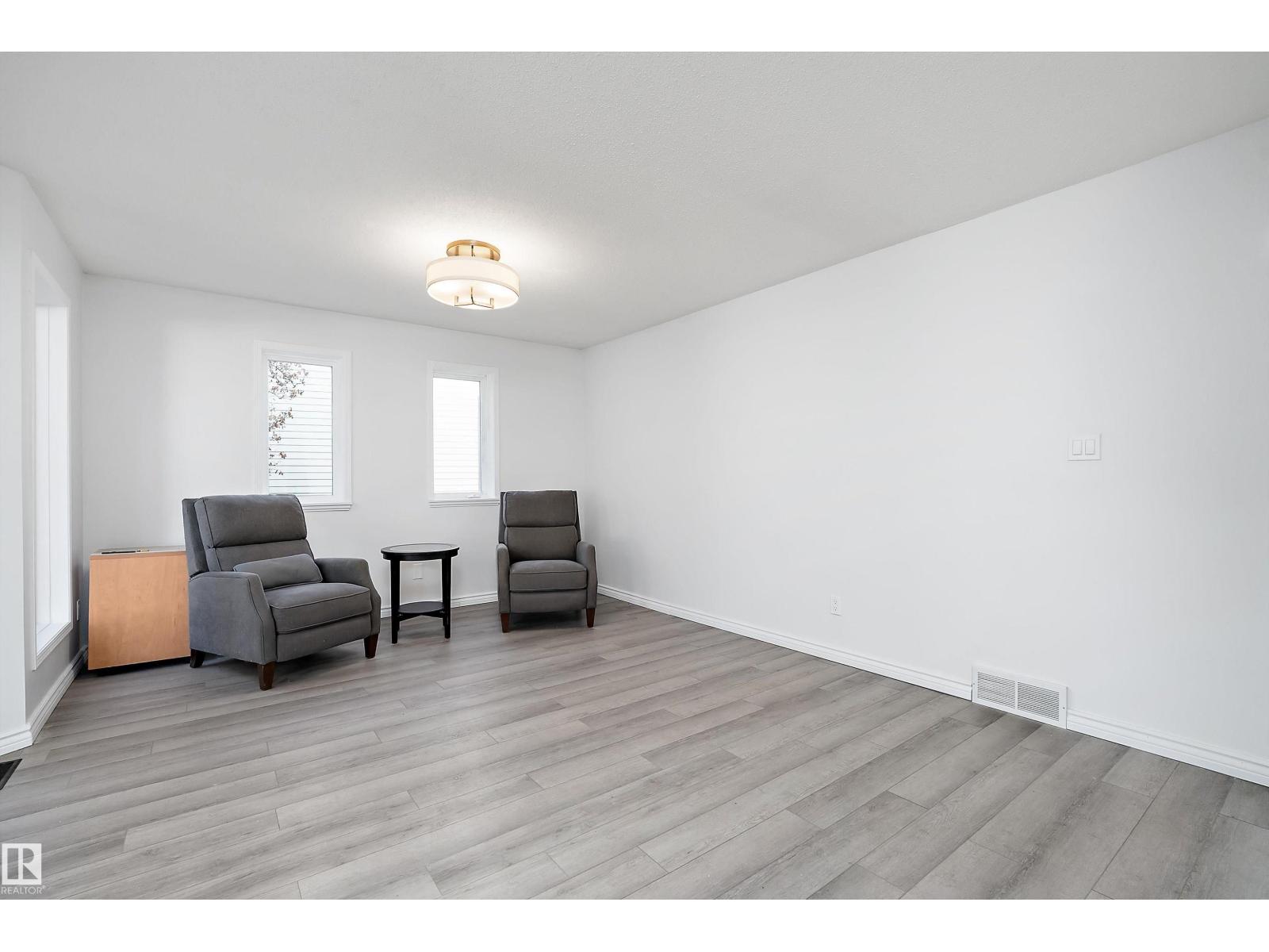 735 WELLS POINT LN, Sherwood Park