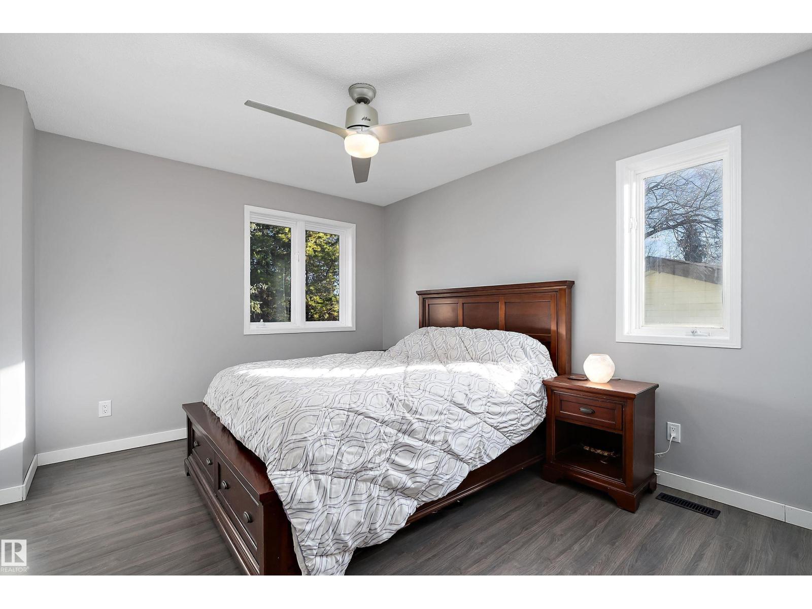 735 WELLS POINT LN, Sherwood Park