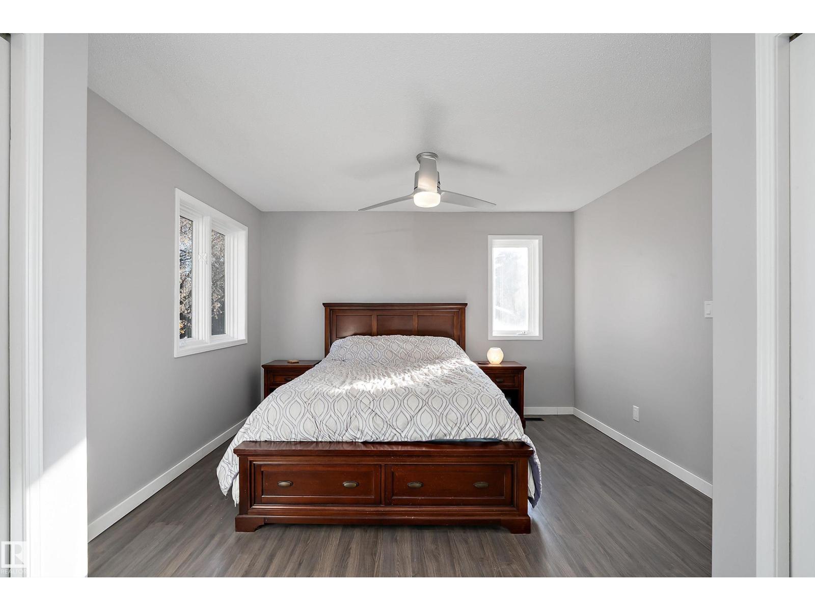 735 WELLS POINT LN, Sherwood Park