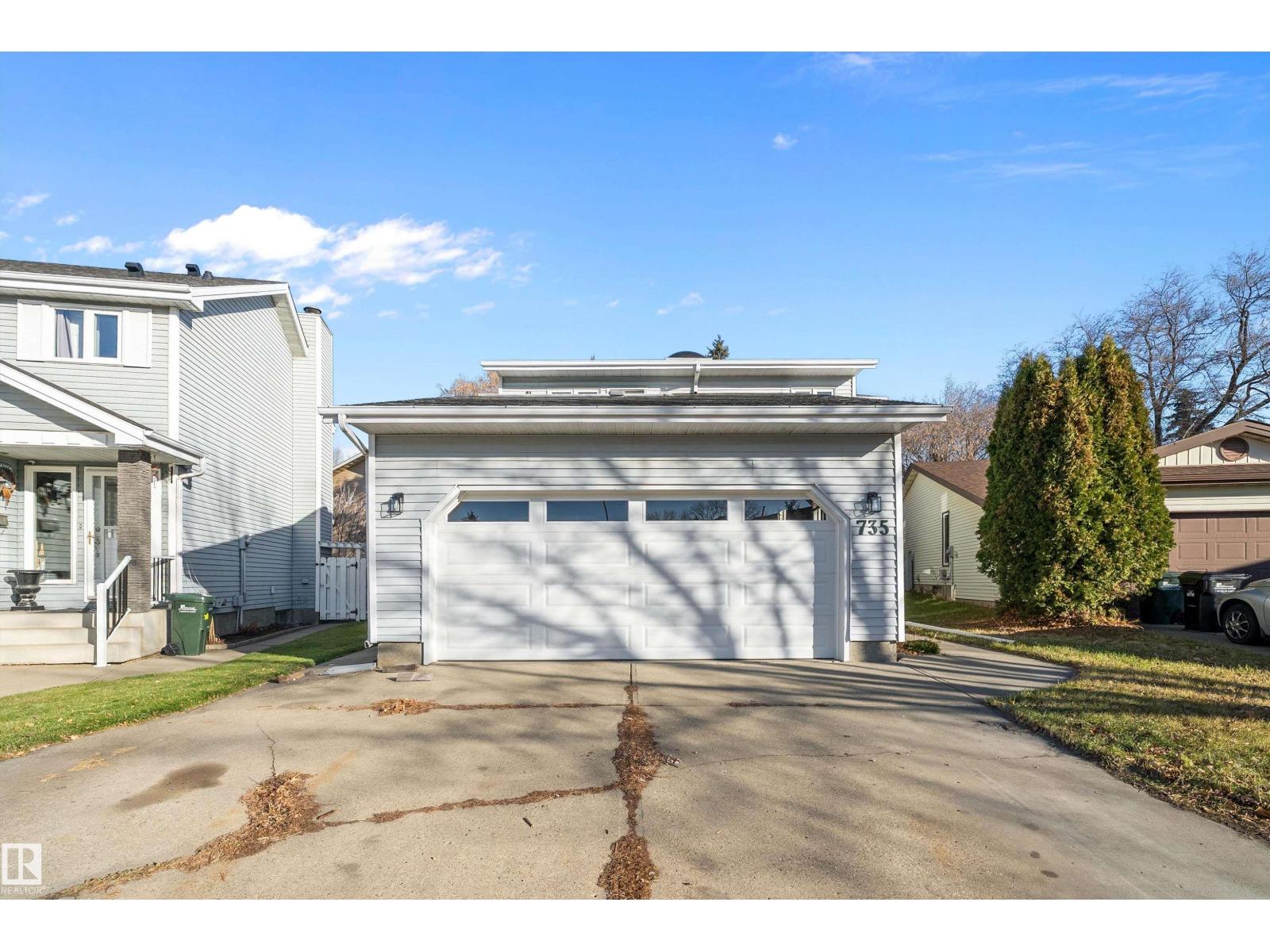 735 WELLS POINT LN, Sherwood Park