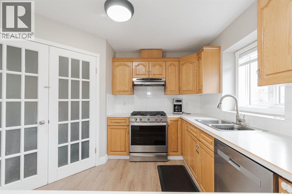 168 Burton Place, Fort McMurray