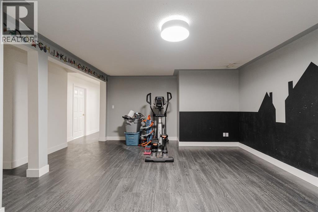 168 Burton Place, Fort McMurray