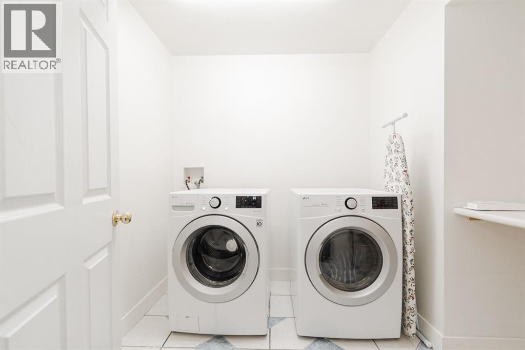 168 Burton Place, Fort McMurray