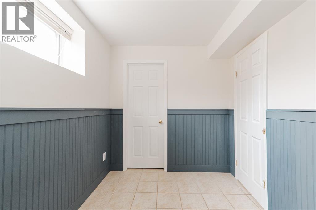 168 Burton Place, Fort McMurray