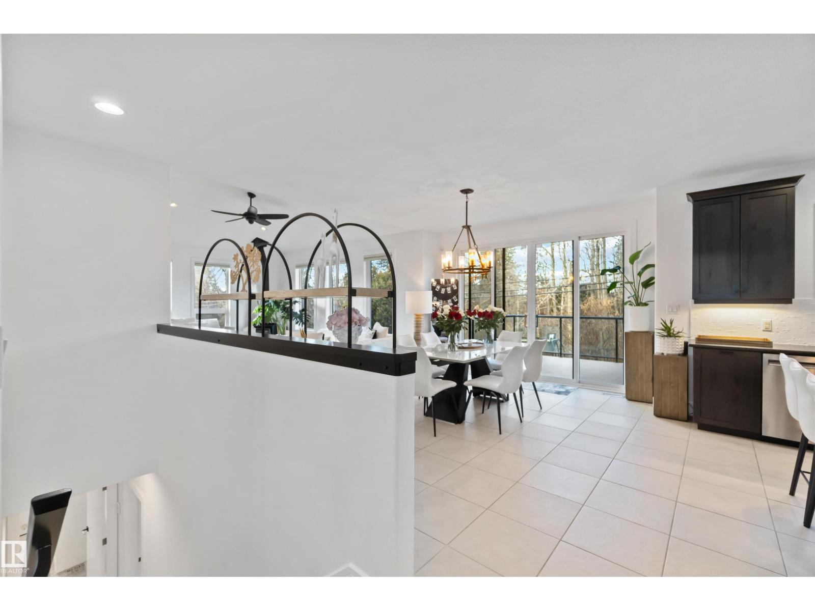 4 GRENFELL AV, St. Albert