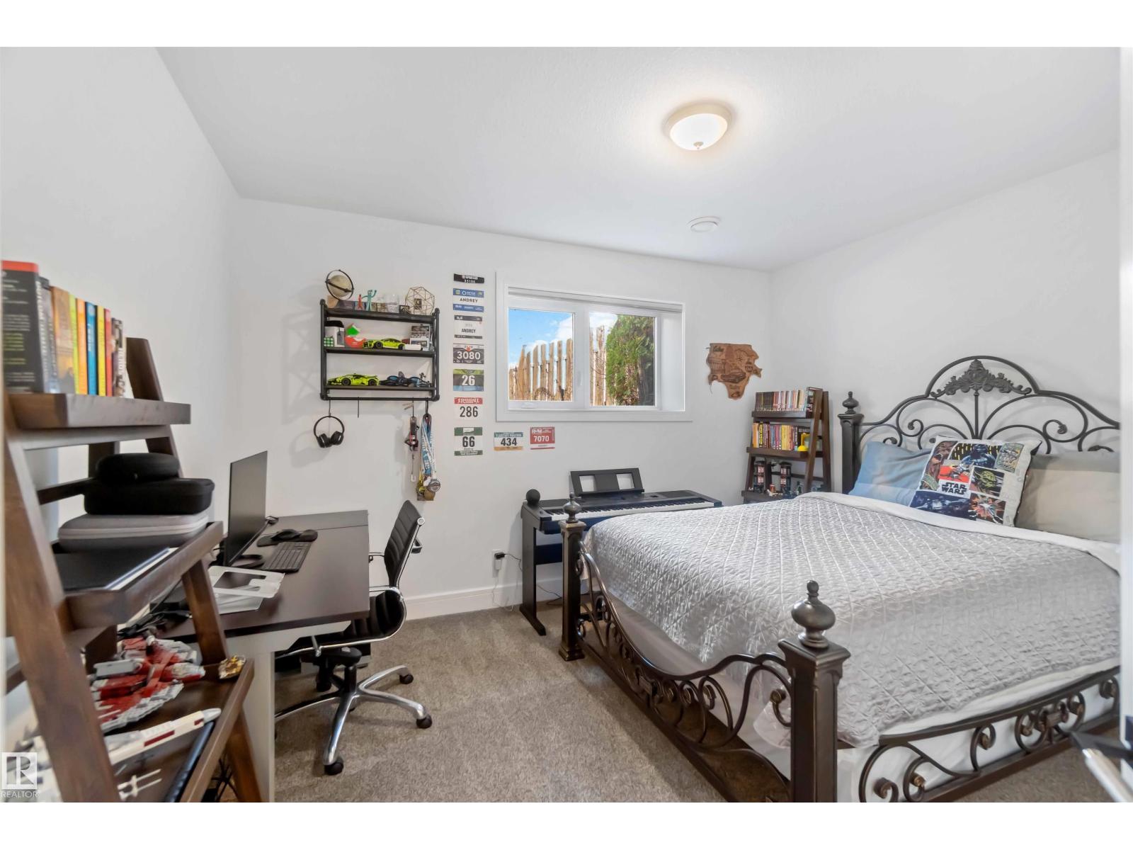 4 GRENFELL AV, St. Albert