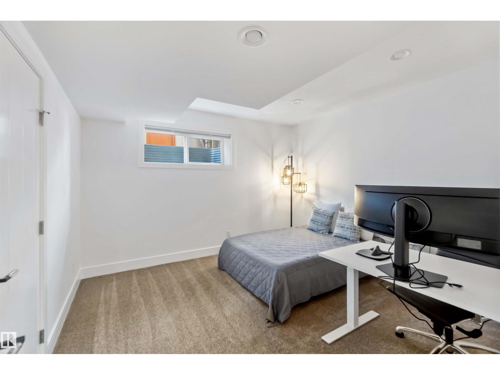 4 GRENFELL AV, St. Albert