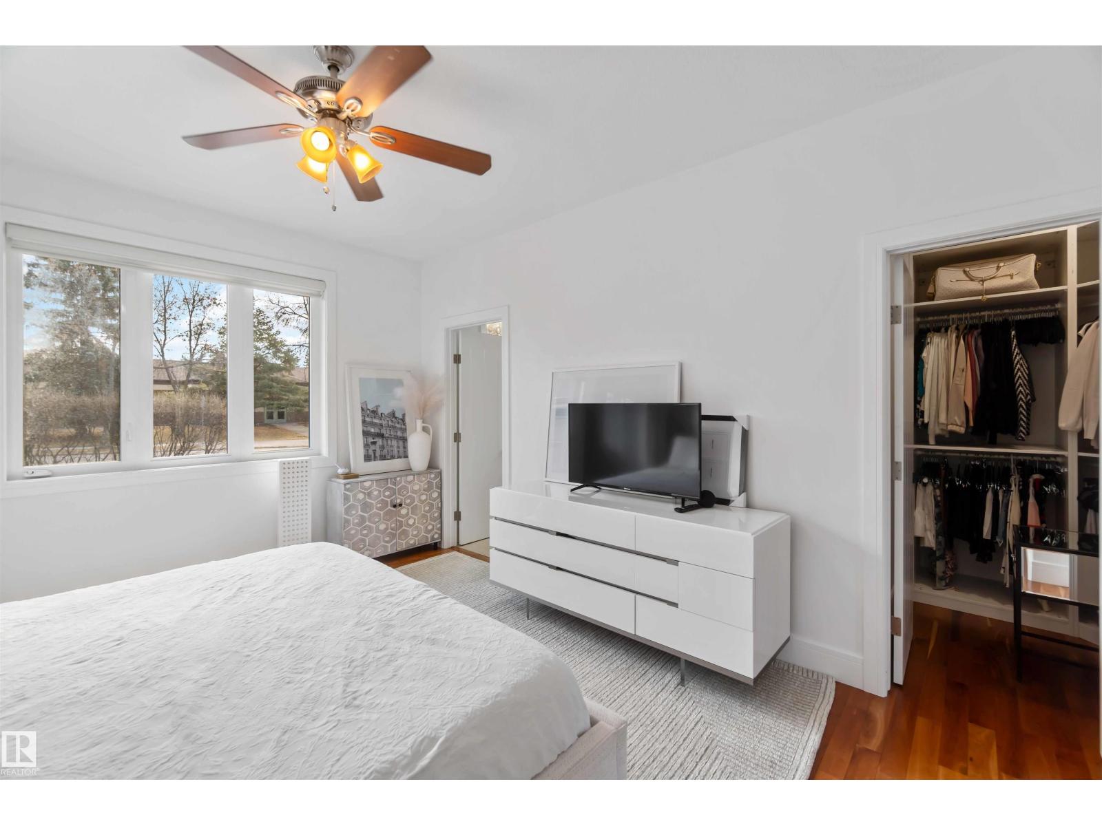 4 GRENFELL AV, St. Albert