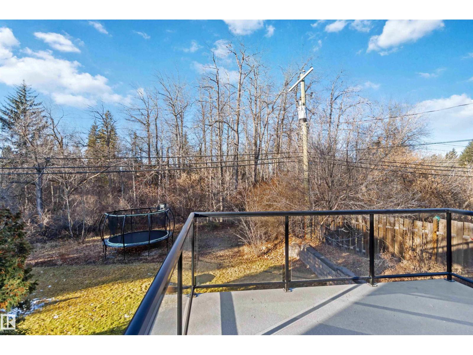 4 GRENFELL AV, St. Albert