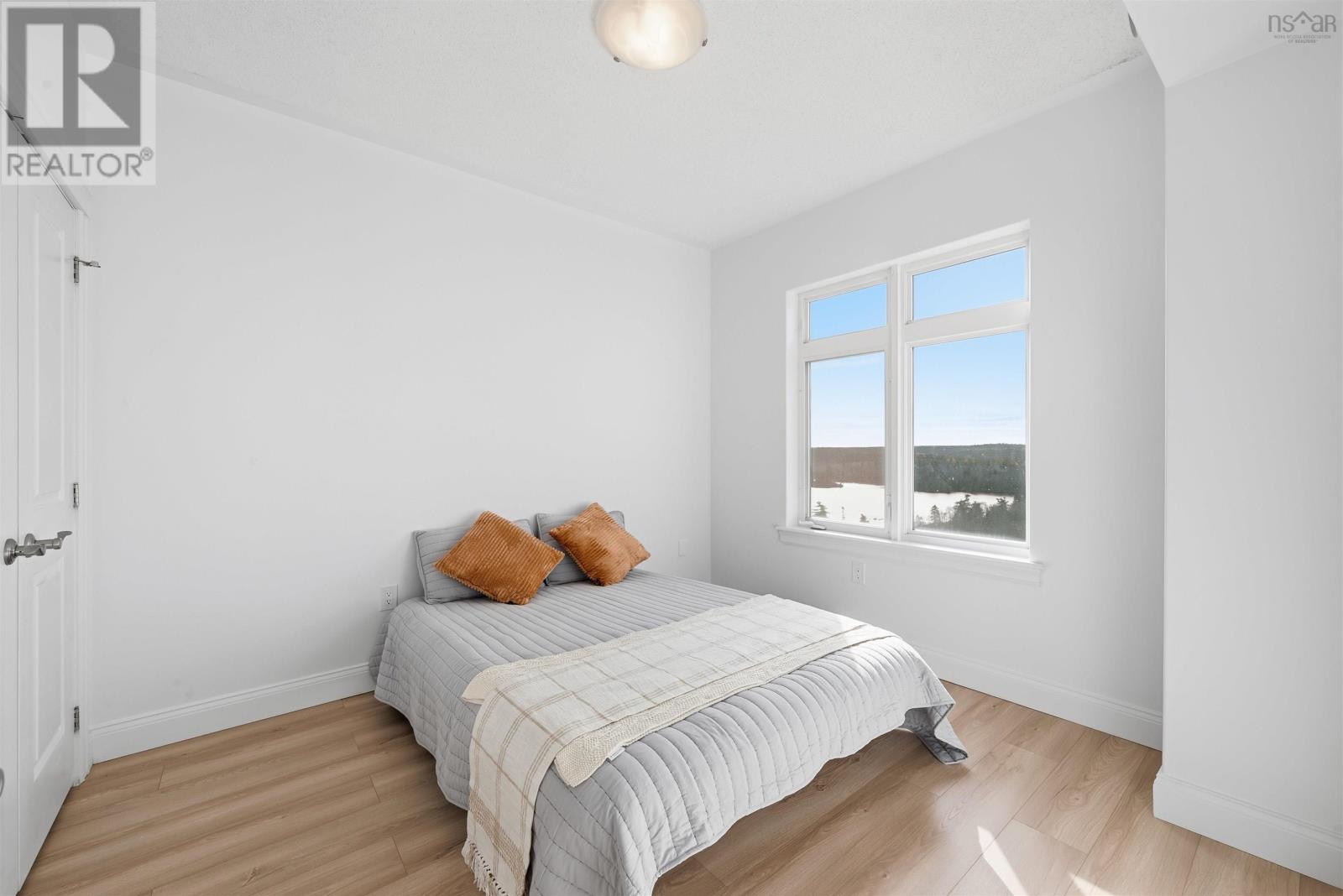 Property 20 of 29 of 1006 60 Walter Havill Drive