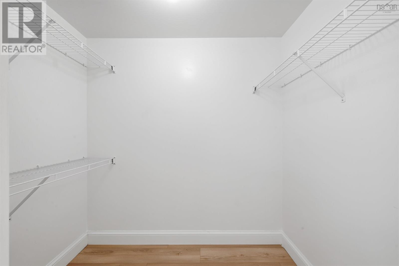 Property 24 of 29 of 1006 60 Walter Havill Drive