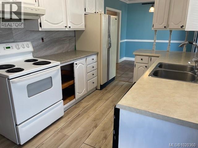 1746 Fitzgerald Ave, Courtenay