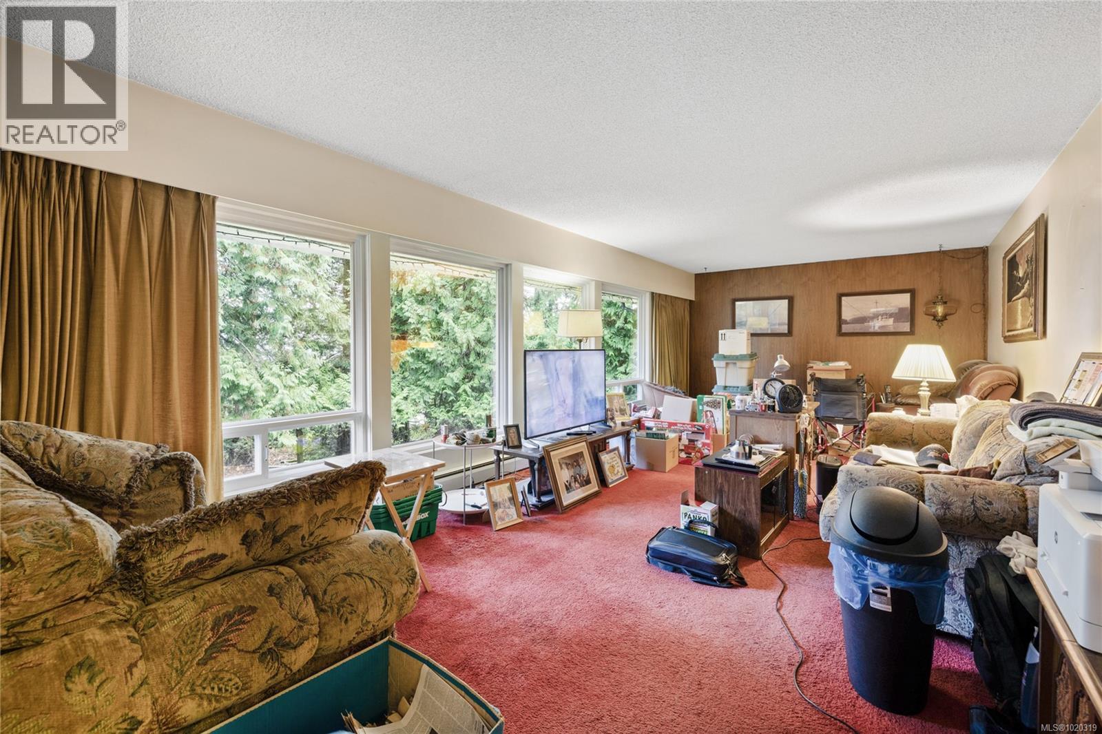 5621 Hammond Bay Rd, Nanaimo