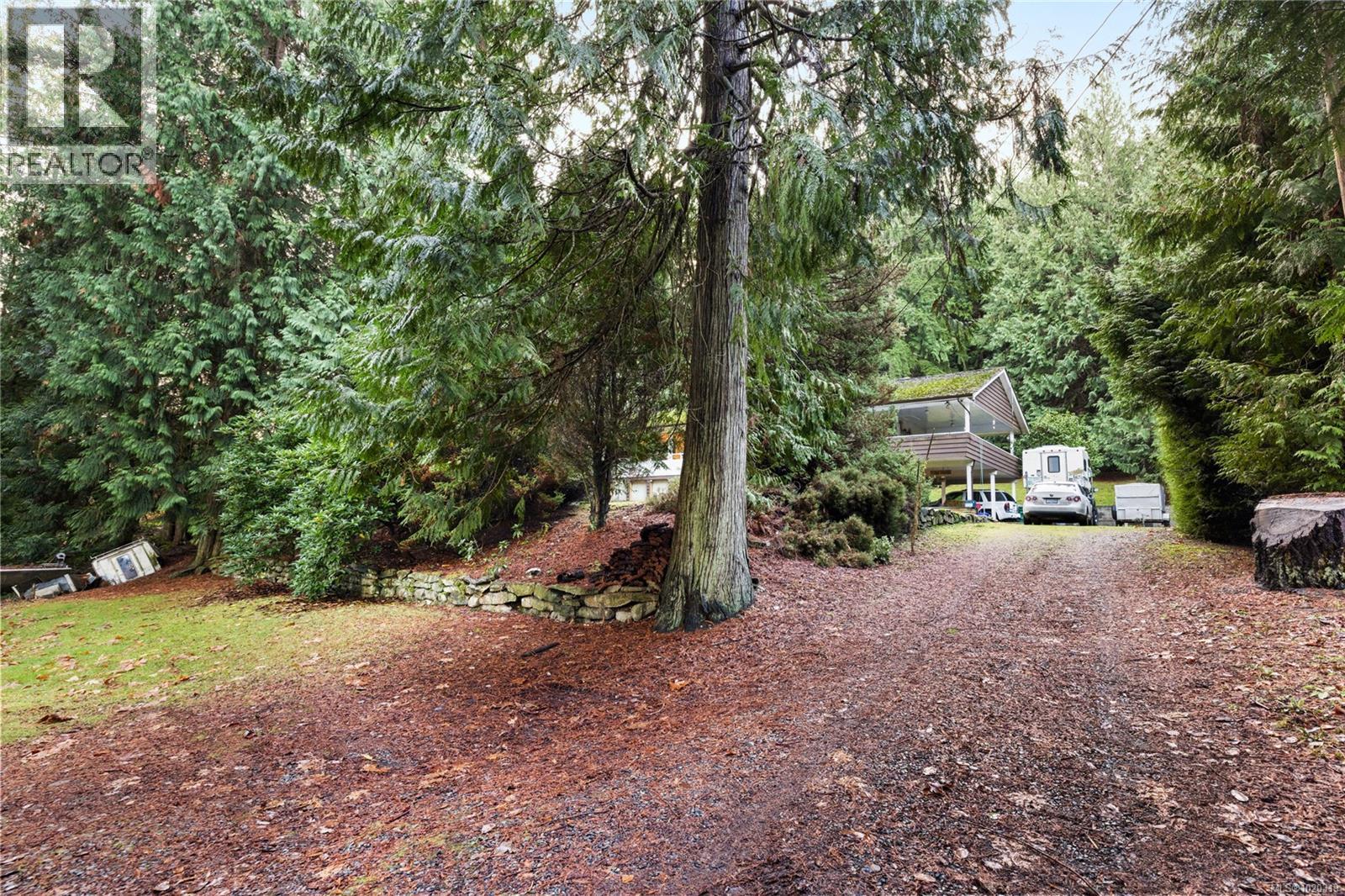 5621 Hammond Bay Rd, Nanaimo