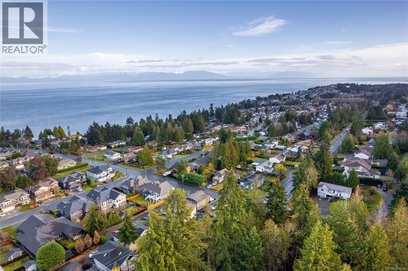 5611 Hammond Bay Rd, Nanaimo