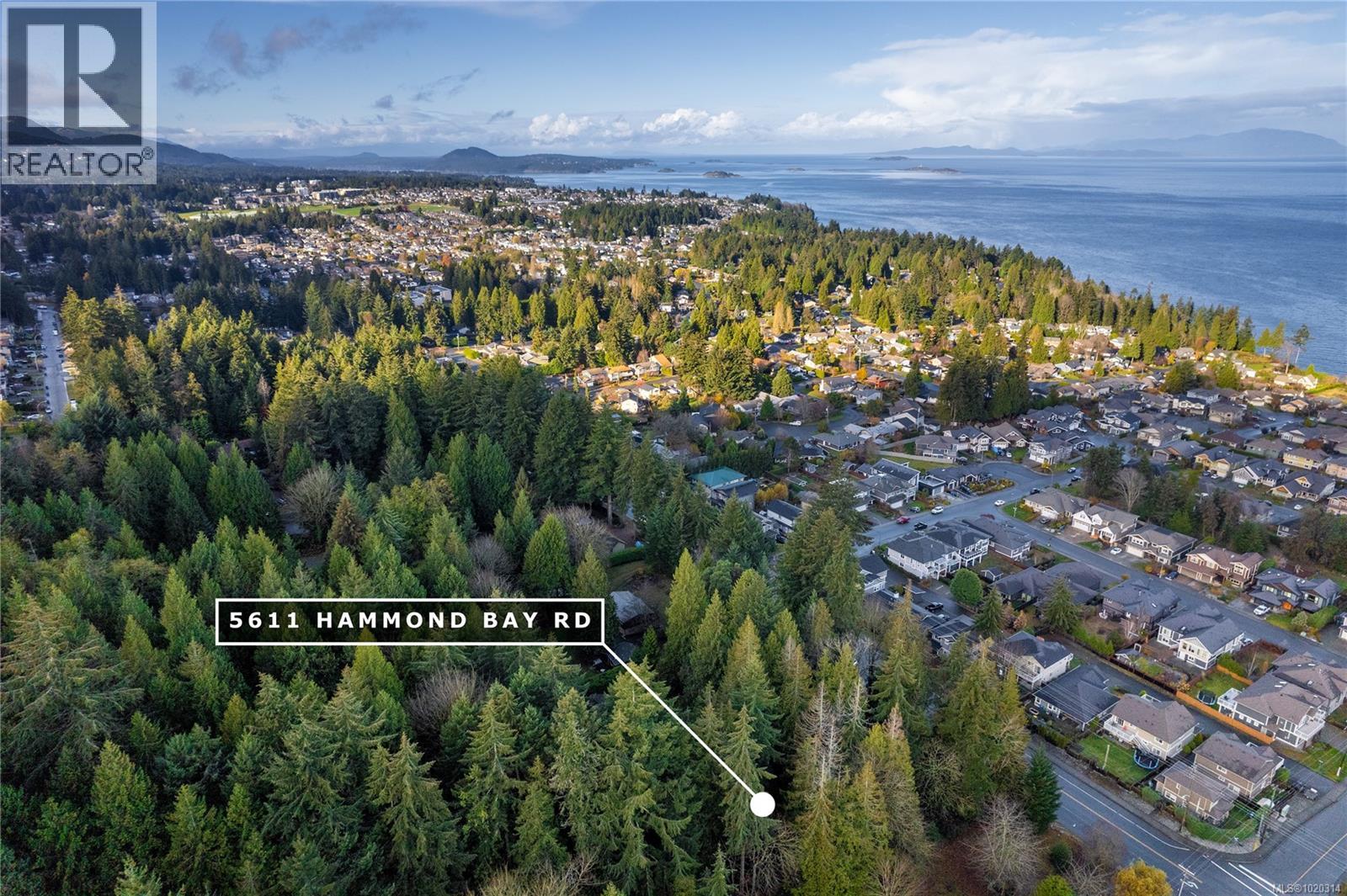 5611 Hammond Bay Rd, Nanaimo