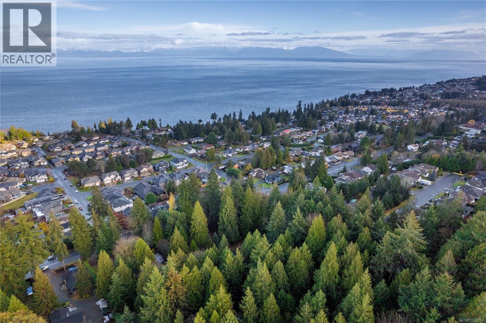 5611 Hammond Bay Rd, Nanaimo