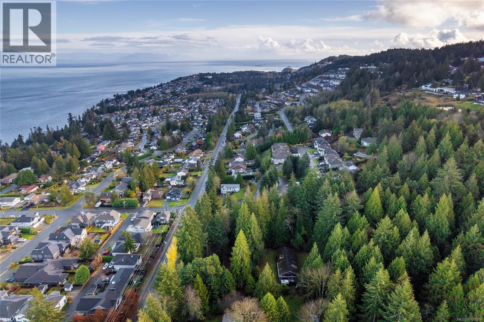 5611 Hammond Bay Rd, Nanaimo