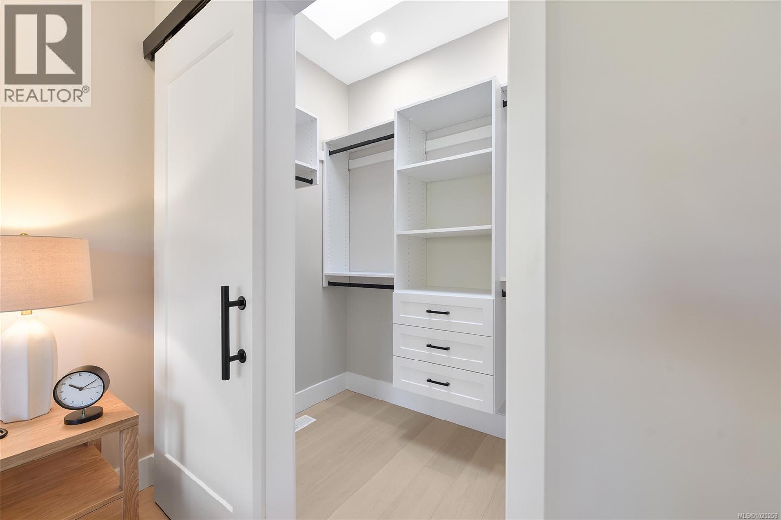 6983 Hagan Rd, Central Saanich