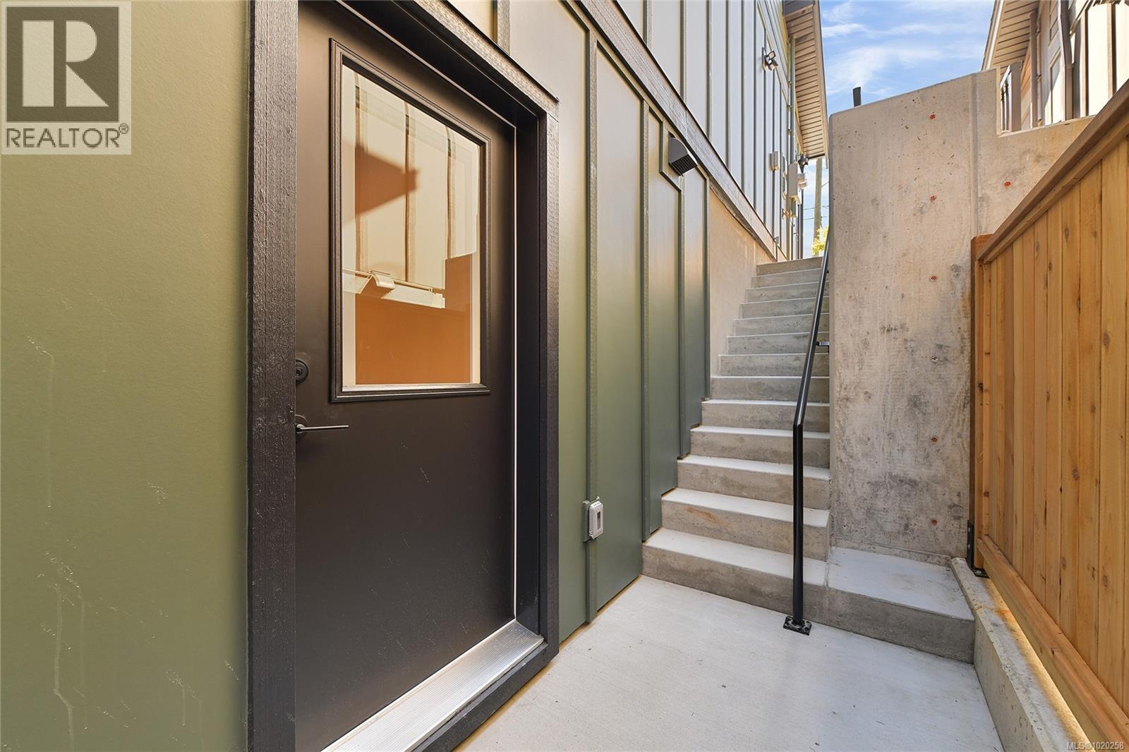 6983 Hagan Rd, Central Saanich