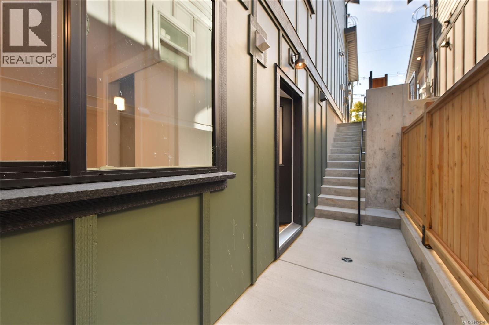 6983 Hagan Rd, Central Saanich