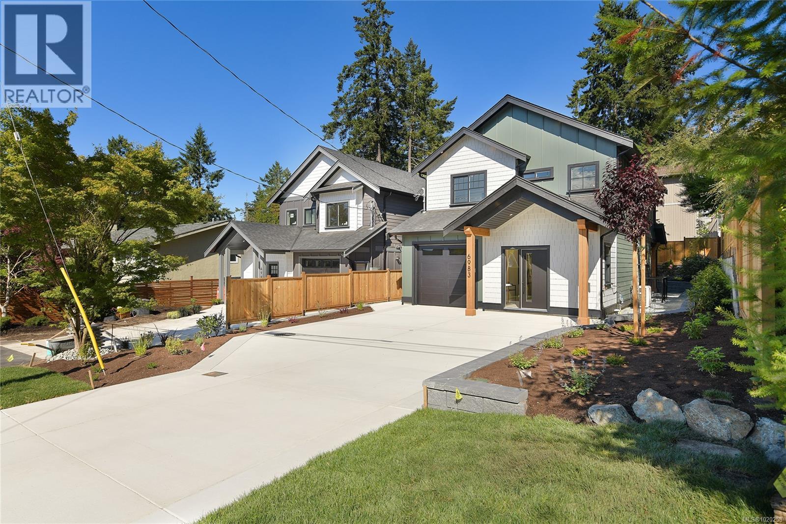 6983 Hagan Rd, Central Saanich