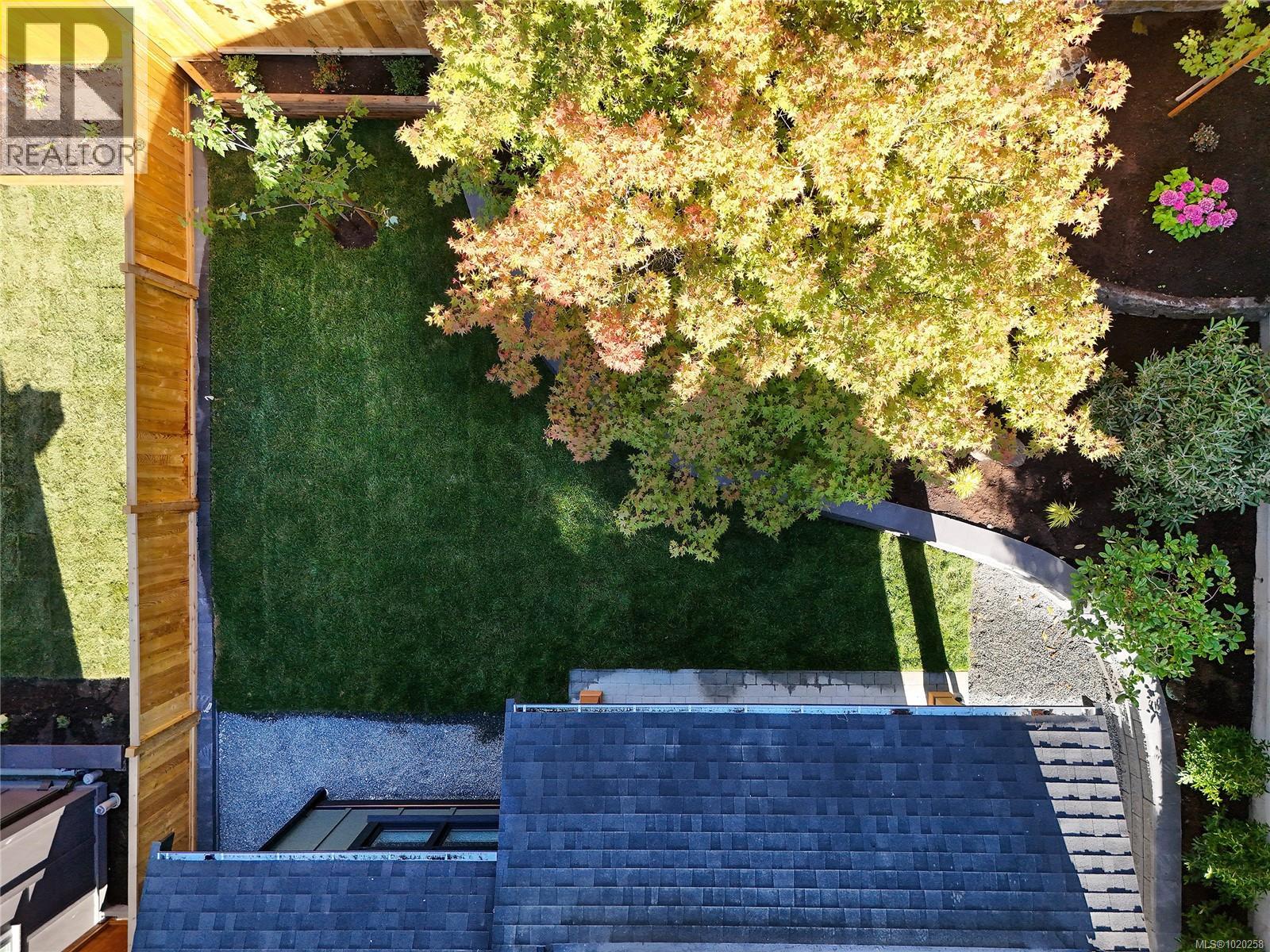 6983 Hagan Rd, Central Saanich