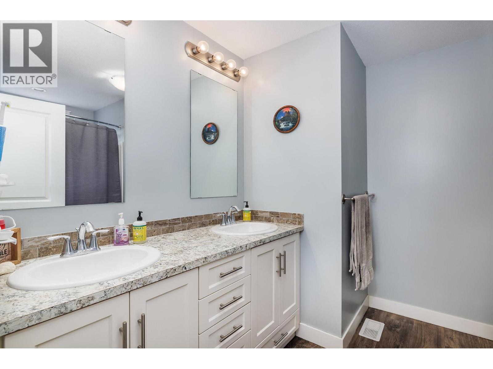 534 2440 Old Okanagan Highway, Westbank