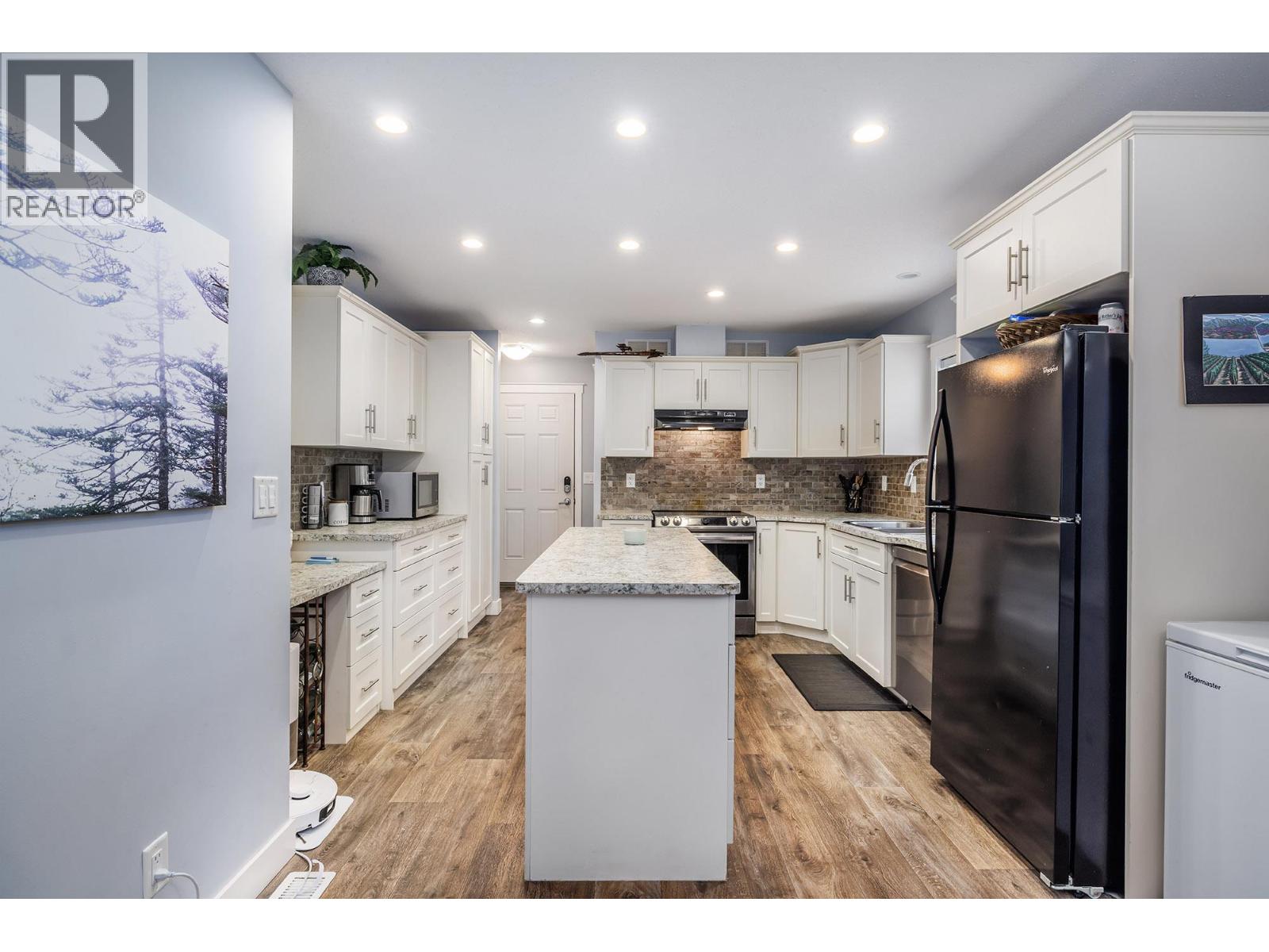 534 2440 Old Okanagan Highway, Westbank