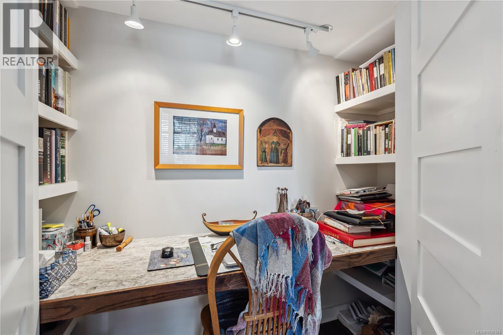 2443 Florence St, Oak Bay