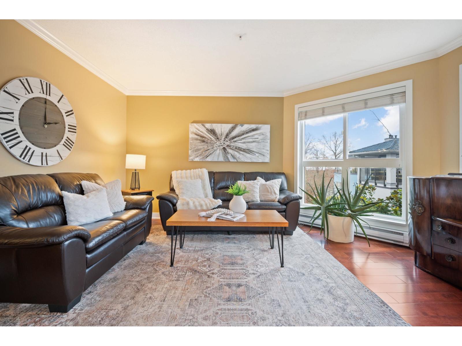307 15941 MARINE DRIVE, White Rock