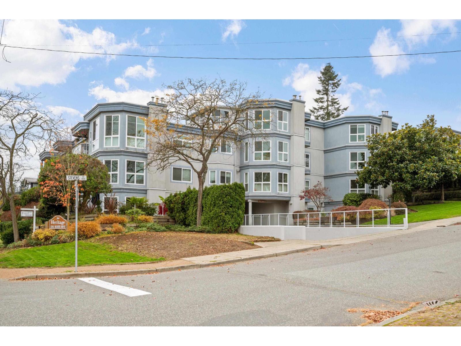 307 15941 MARINE DRIVE, White Rock
