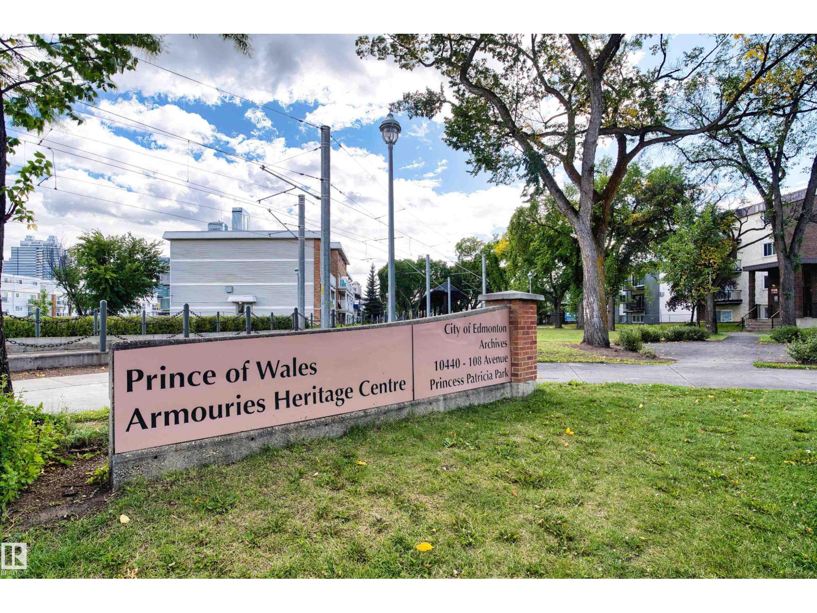 10516 108 AV NW, Edmonton