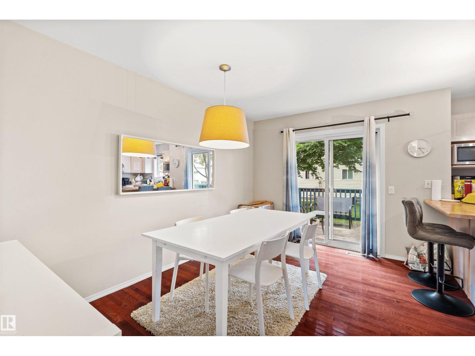 10516 108 AV NW, Edmonton