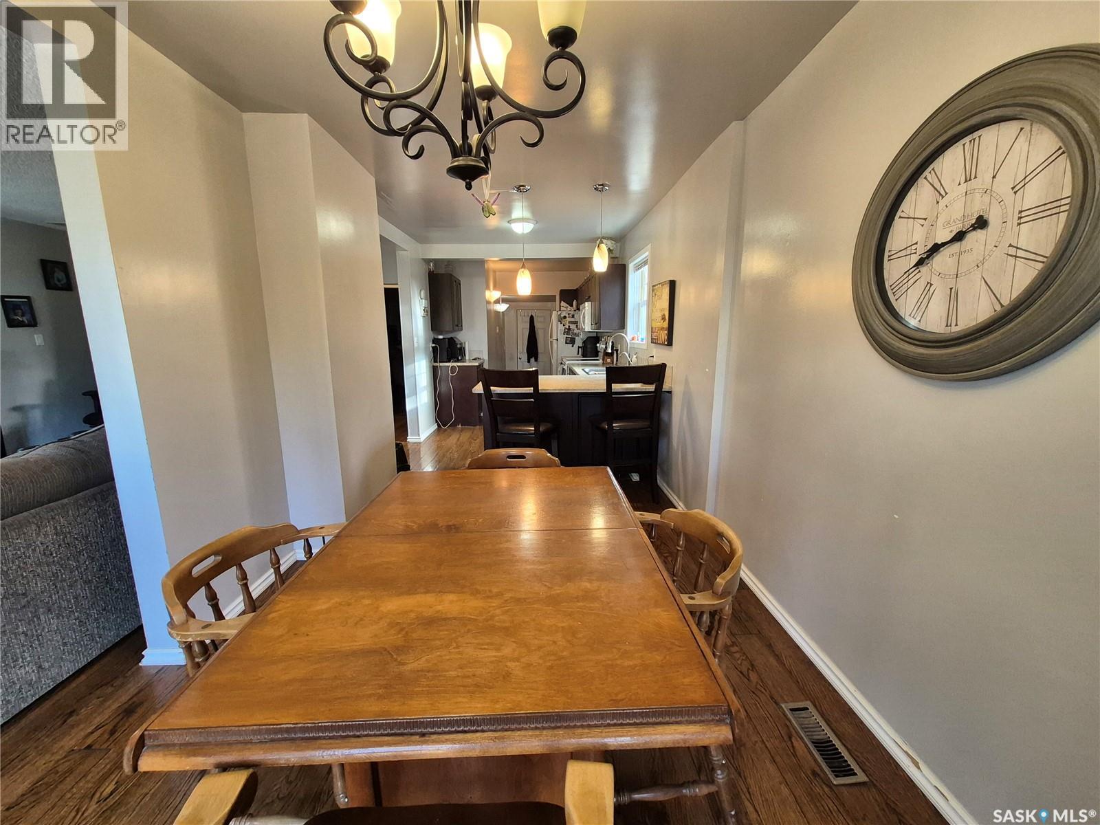 515 Beckwell AVENUE - 3