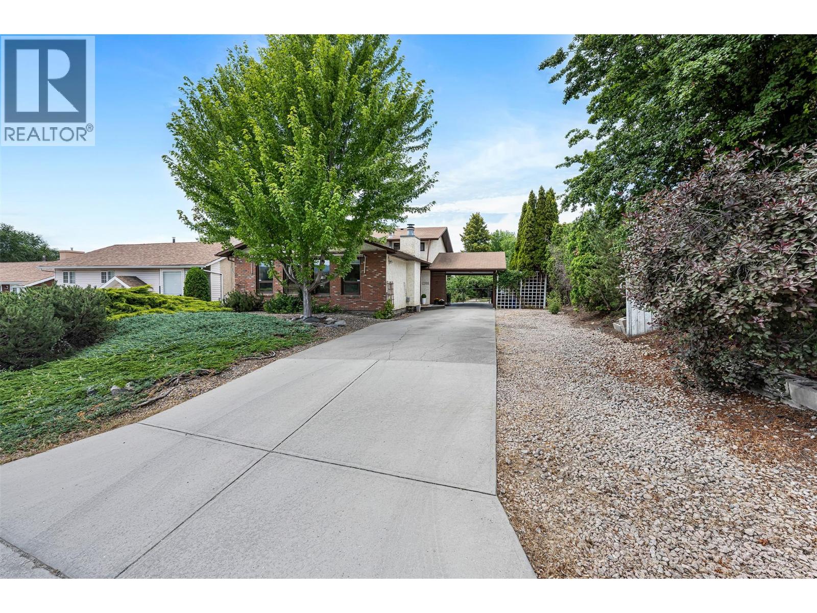  2916 Allenby Way, Vernon