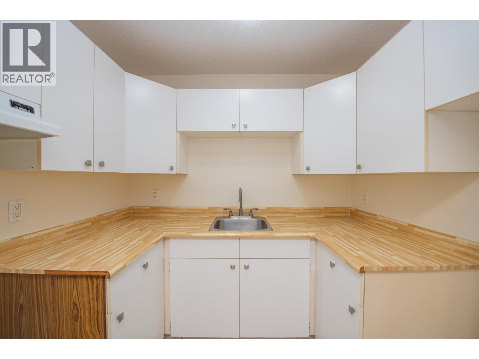 108 3304 35 Avenue, Vernon